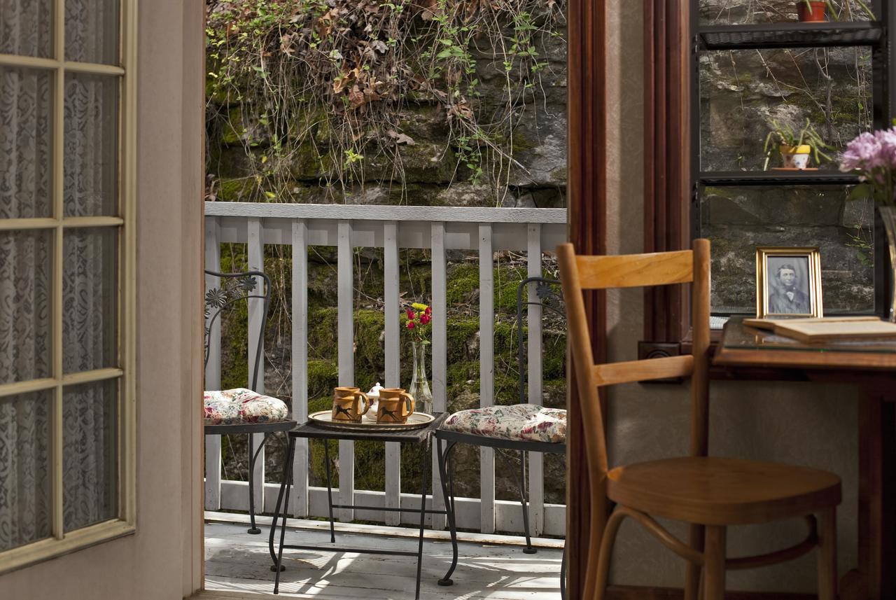 Cliff Cottage Inn, Downtown Bed & Breakfast Eureka Springs Exterior foto
